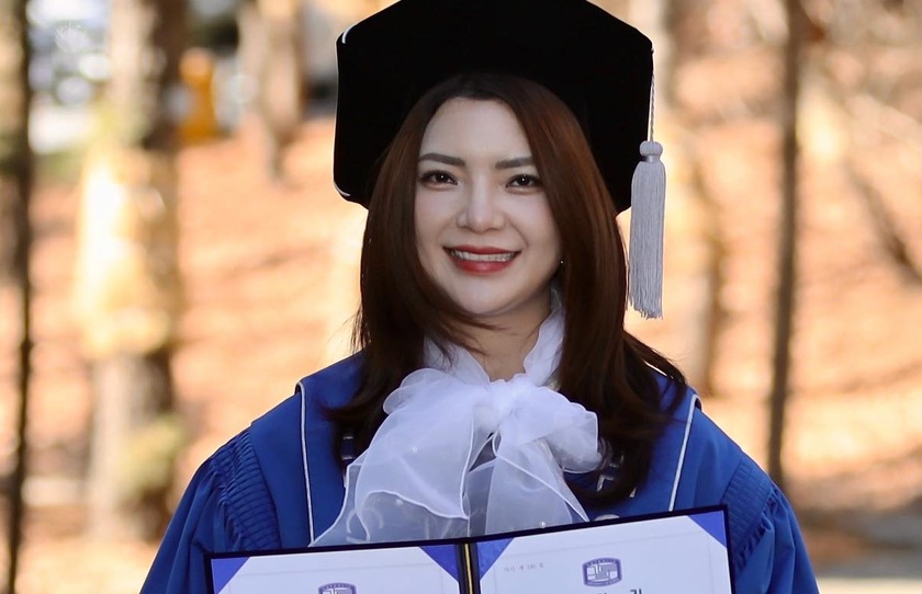 Cô Nguyễn Hiền